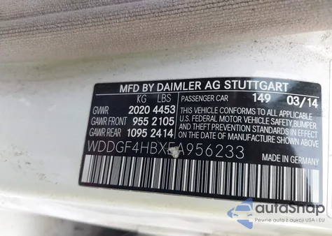 2014 Mercedes-Benz C-Class C 250 Sport z USA, uszkodzony, nr VIN WDDGF4HBXEA956233